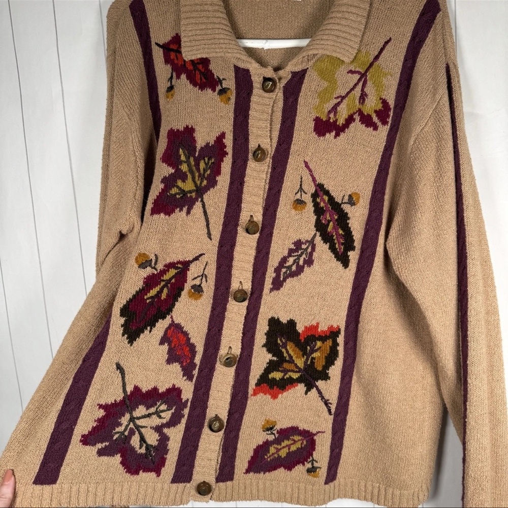 VTG Lucia Embroidered Button Cardigan Autumn Fall Sweater Modest Granny L - Picture 2 of 9